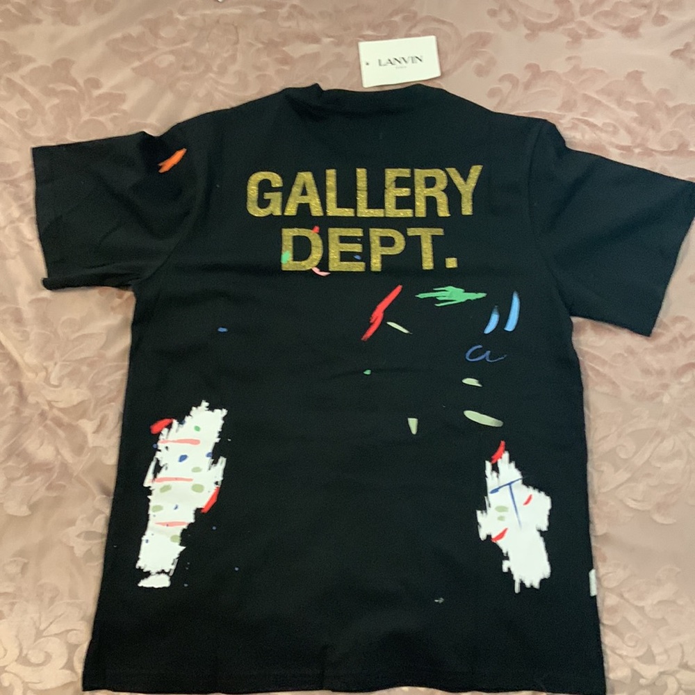It’s a nice shirt it’s for dress and designer close